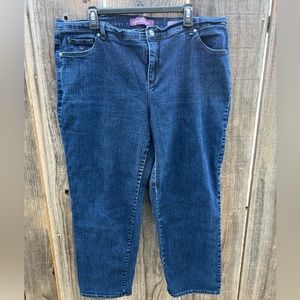 Gloria Vanderbilt Amanda jeans